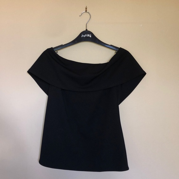 Top - Picture 2 of 5